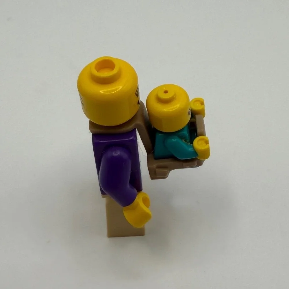 LEGO Minifigure Mother with Baby in Carrier Purple Hoodie Tan Pants City Figure - Picture 2 of 3